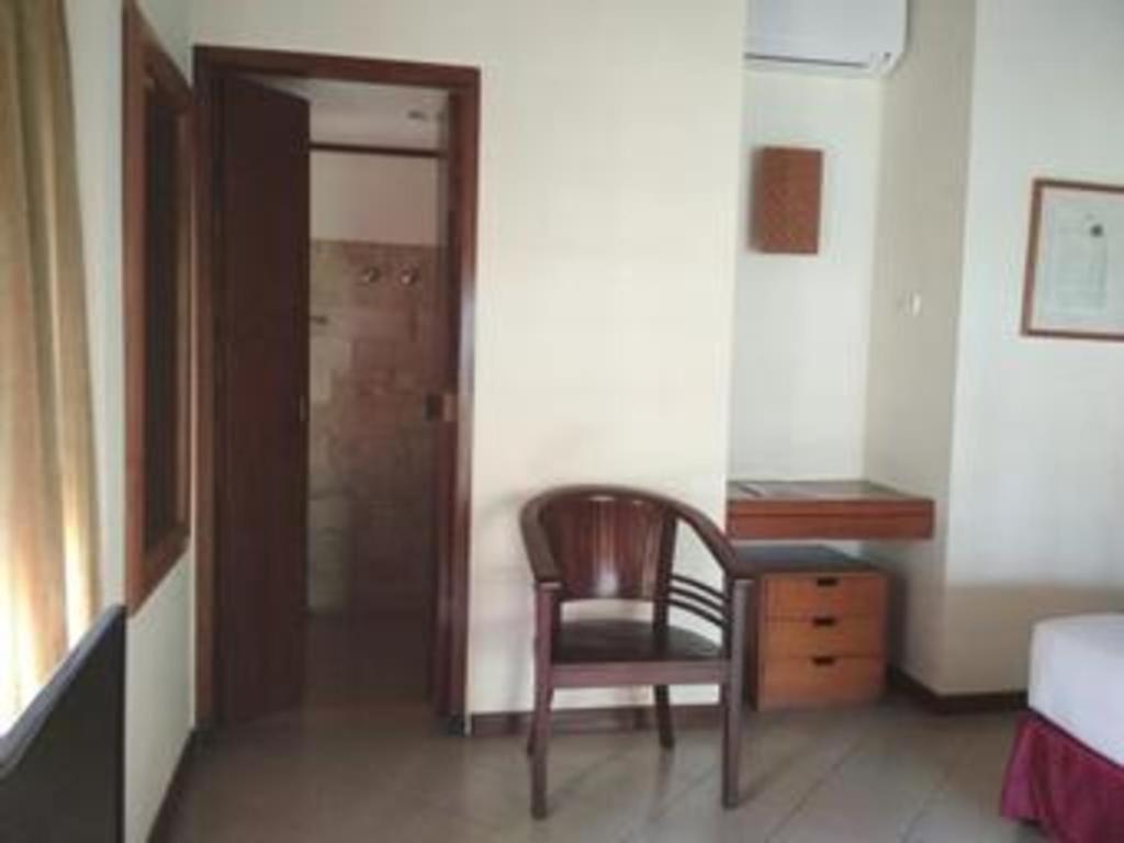Tanjung Lesung Hotel Bagian luar foto