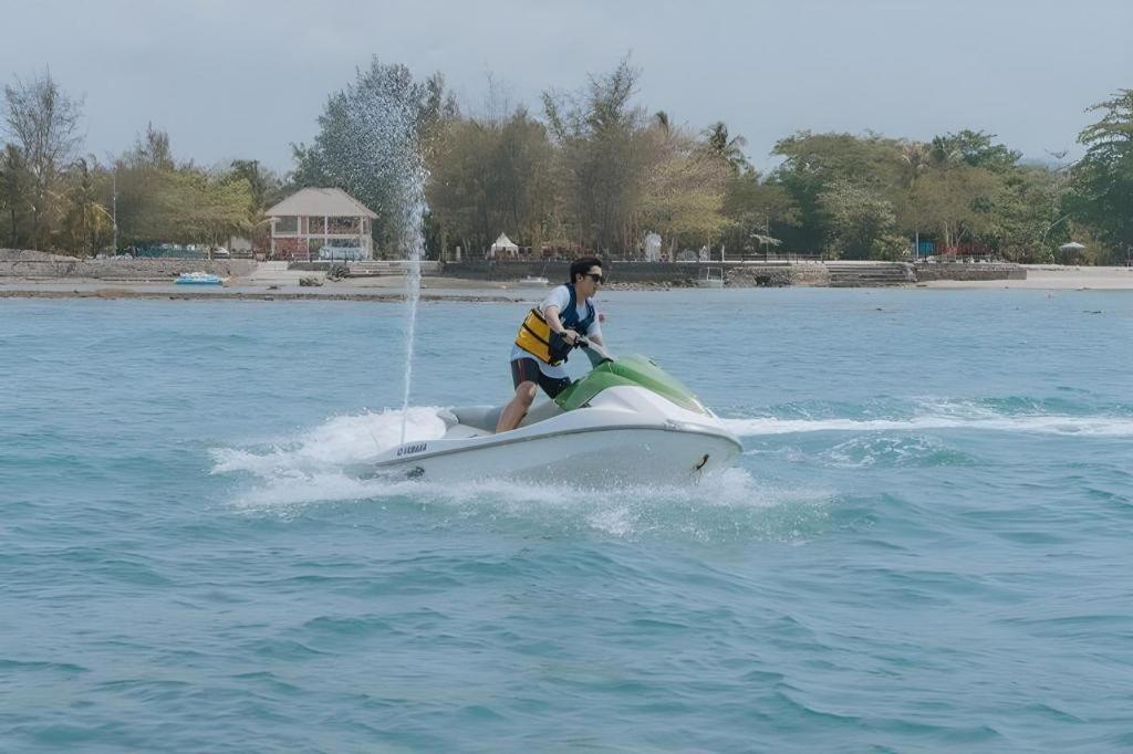 Tanjung Lesung Hotel Bagian luar foto